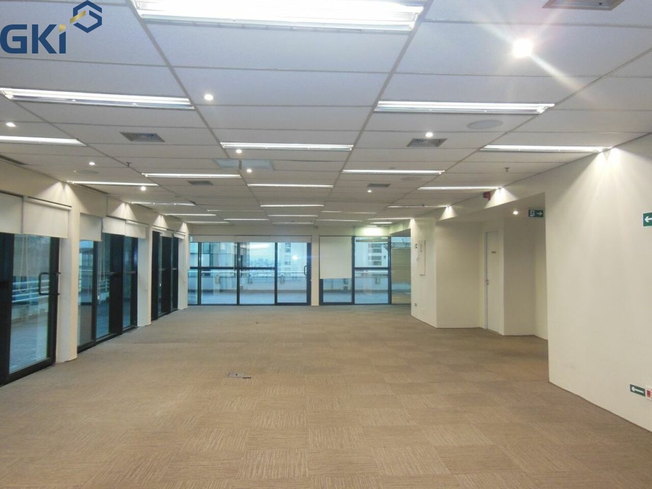 Conjunto Comercial-Sala para alugar, 276m² - Foto 1