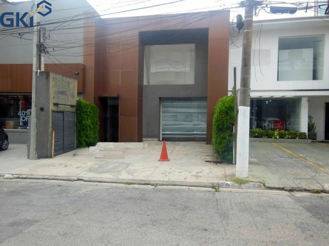 Prédio Inteiro para alugar, 320m² - Foto 1