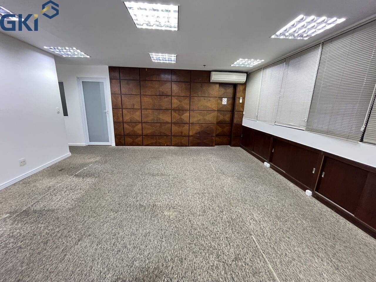 Prédio Inteiro para alugar, 180m² - Foto 4
