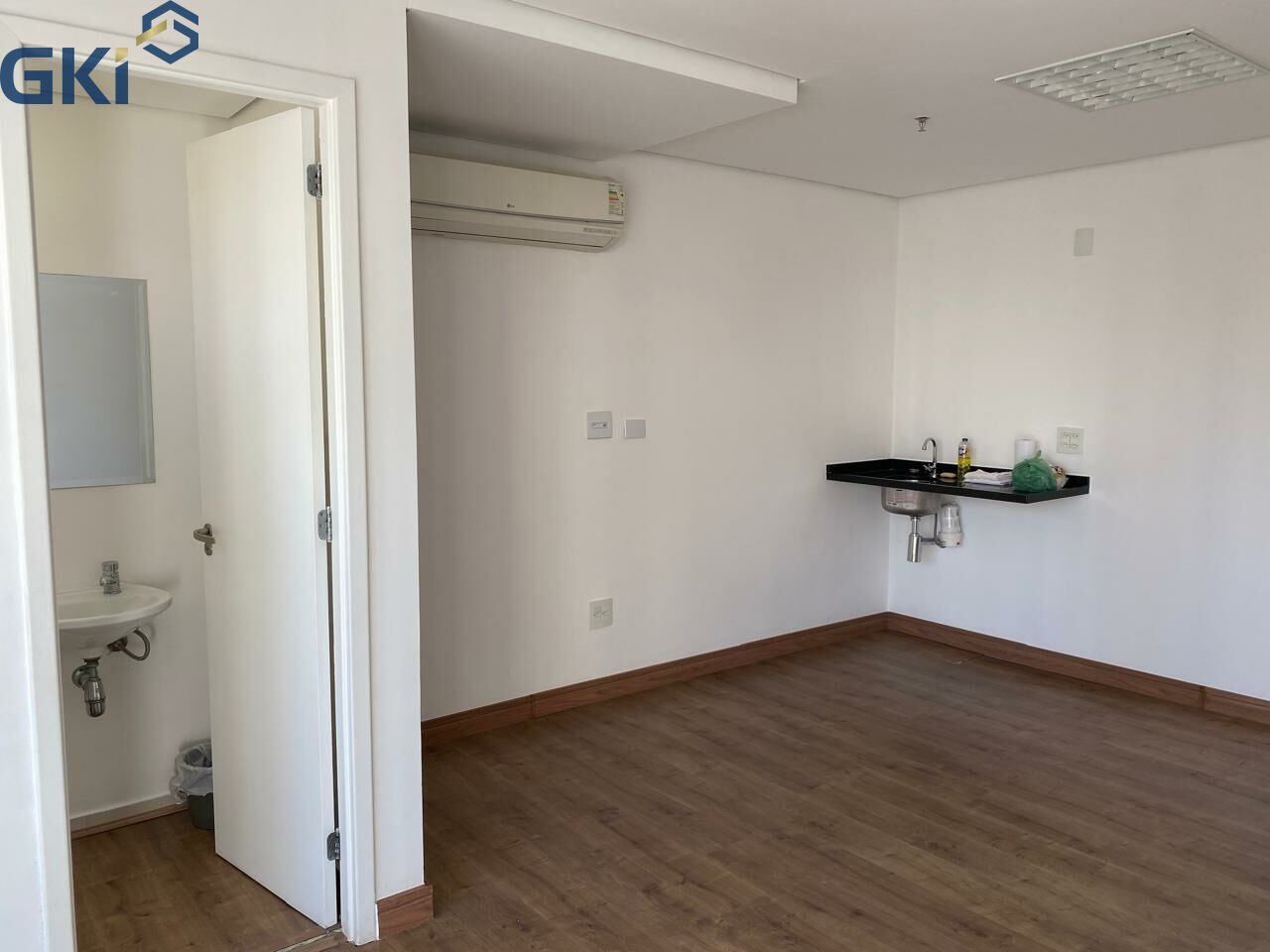 Conjunto Comercial-Sala à venda e aluguel, 31m² - Foto 7