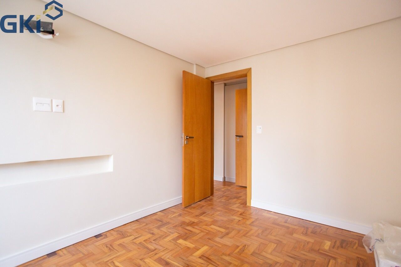 Apartamento para alugar com 2 quartos, 127m² - Foto 18