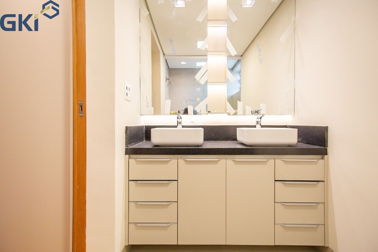 Apartamento para alugar com 2 quartos, 127m² - Foto 38