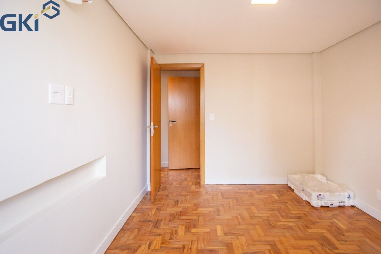 Apartamento para alugar com 2 quartos, 127m² - Foto 21