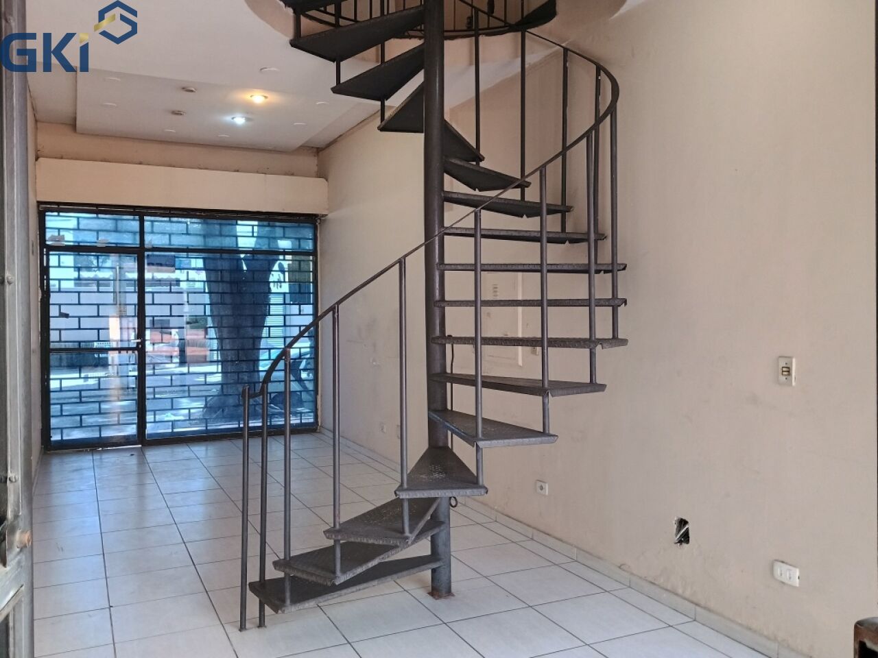 Loja-Salão para alugar, 64m² - Foto 2