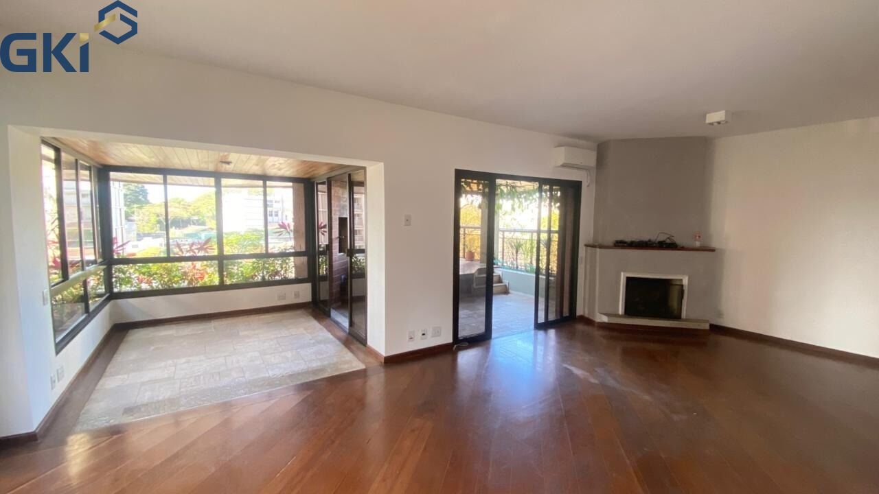 Apartamento, 3 quartos, 210 m² - Foto 2