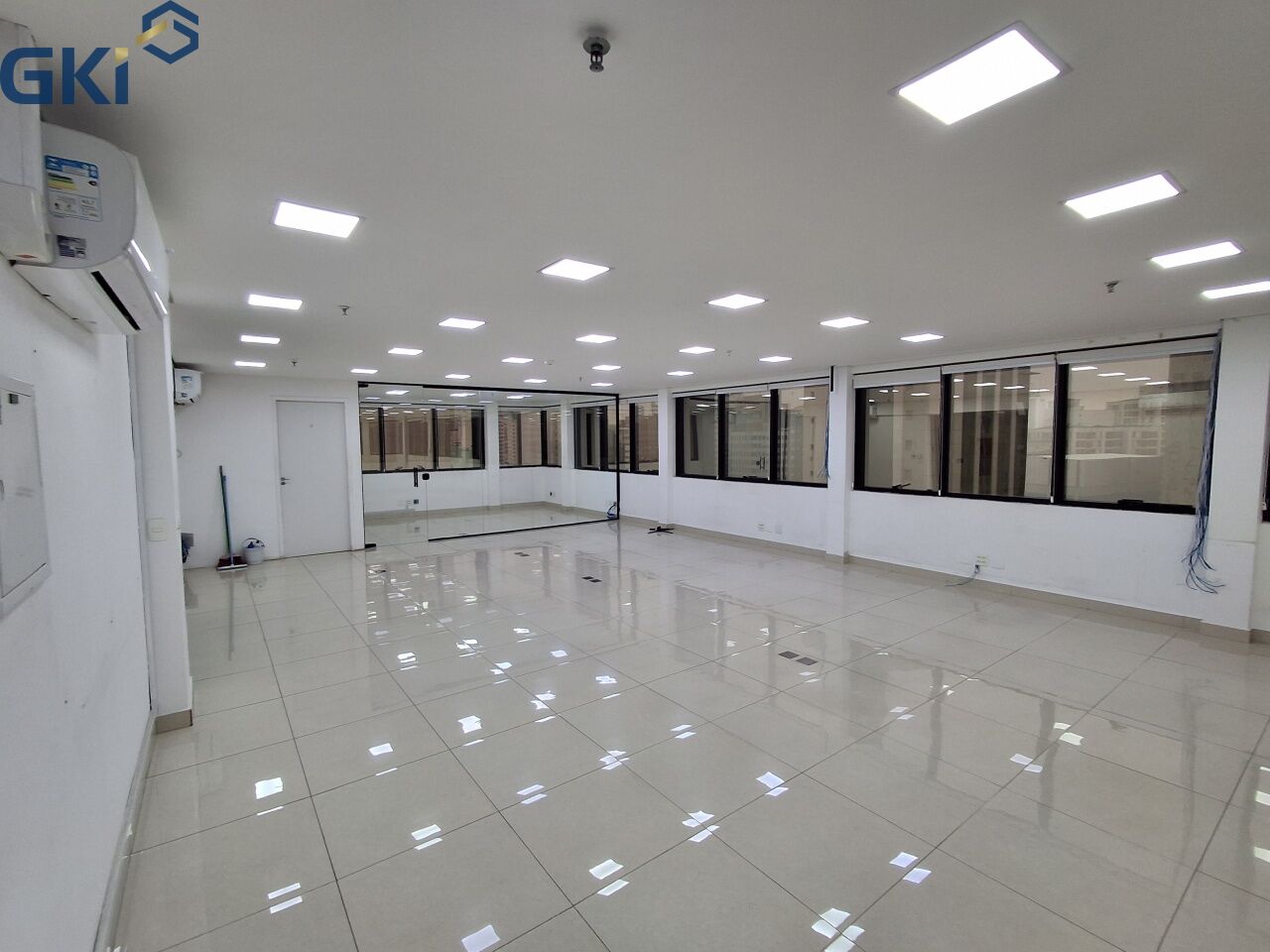 Sala-Conjunto, 100 m² - Foto 2