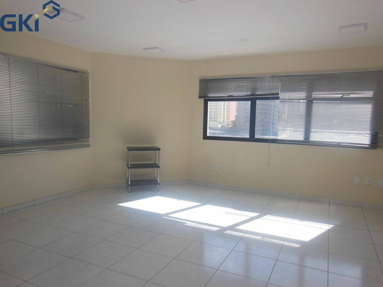 Sala-Conjunto, 40 m² - Foto 1