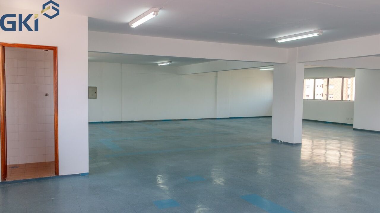 Sala-Conjunto, 210 m² - Foto 2