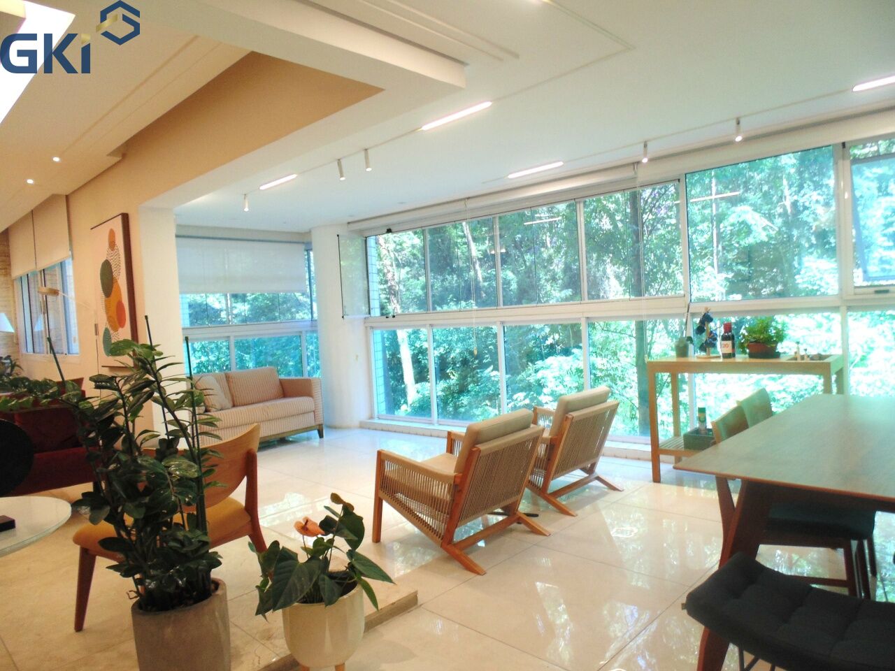 Apartamento, 4 quartos, 207 m² - Foto 1