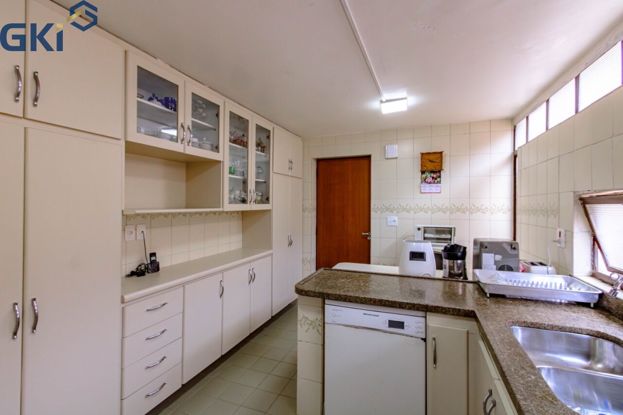 Casa, 4 quartos, 360 m² - Foto 9