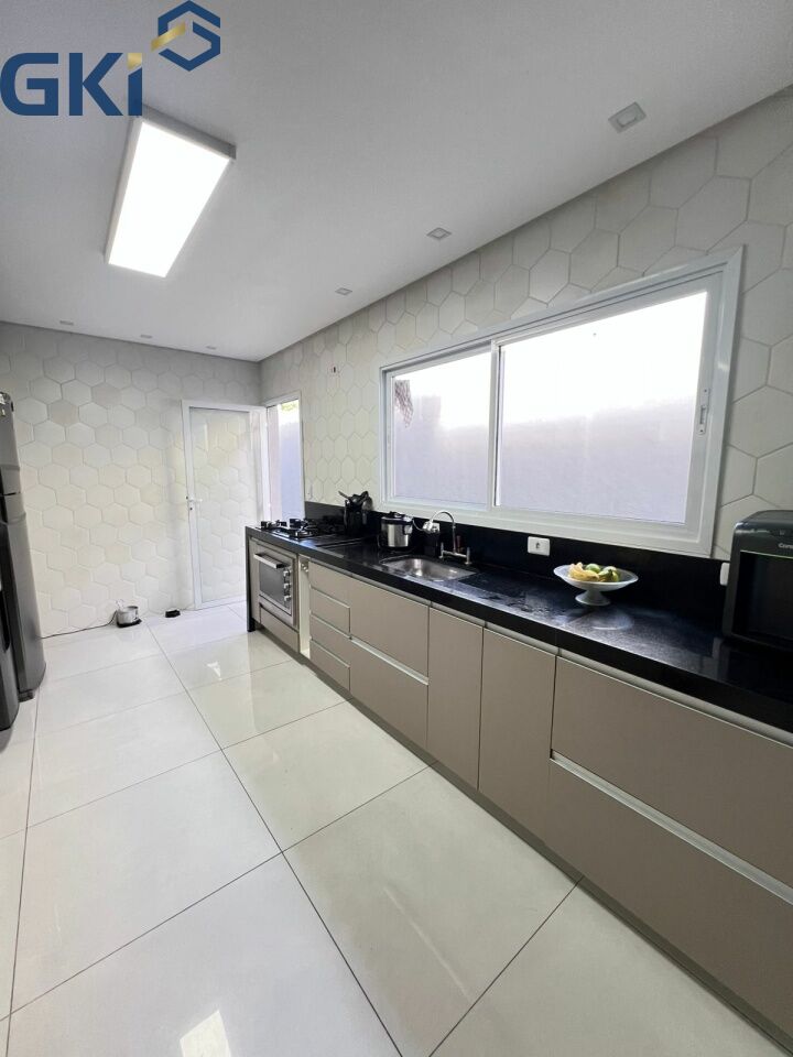 Casa, 3 quartos, 177 m² - Foto 8