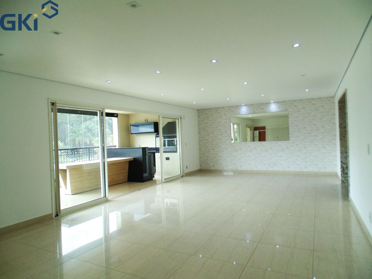 Apartamento, 3 quartos, 186 m² - Foto 1