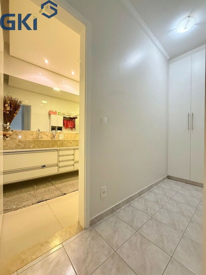 Casa, 3 quartos, 188 m² - Foto 2