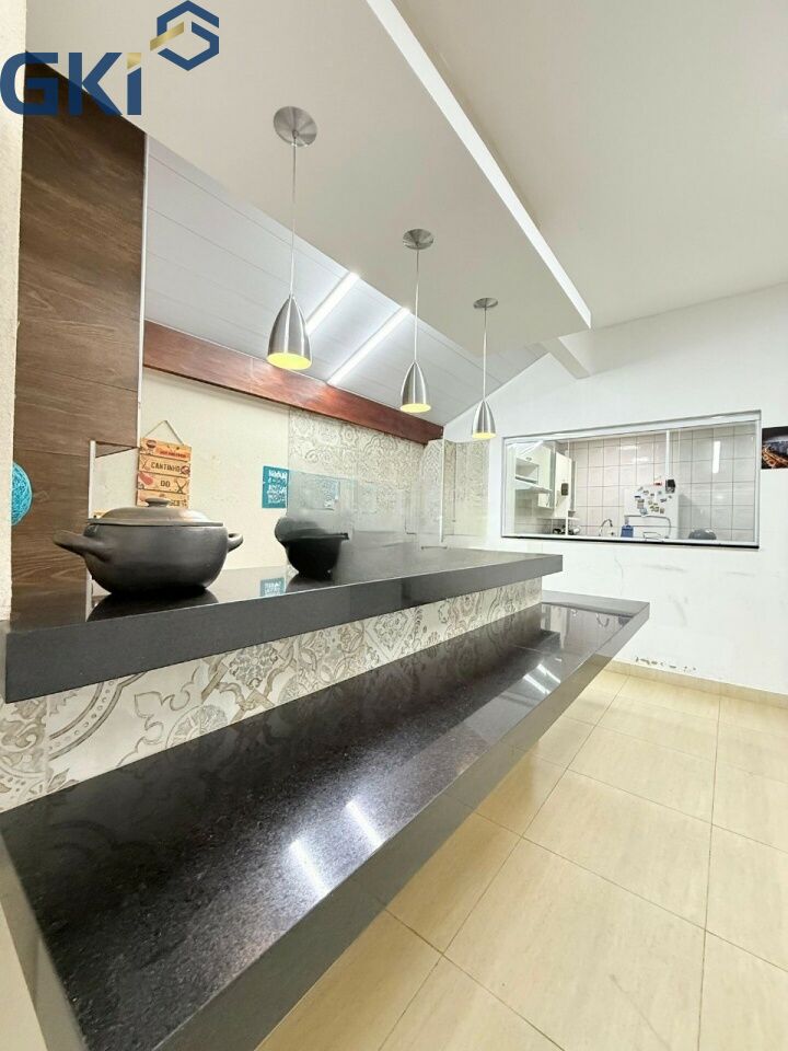 Casa, 3 quartos, 188 m² - Foto 13