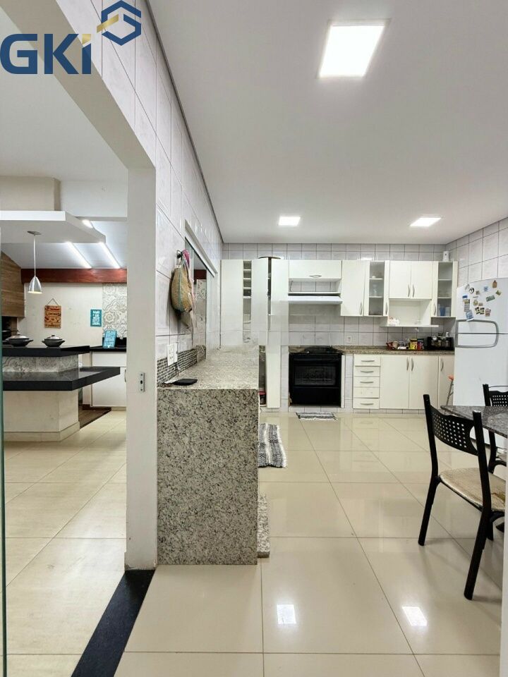 Casa, 3 quartos, 188 m² - Foto 29
