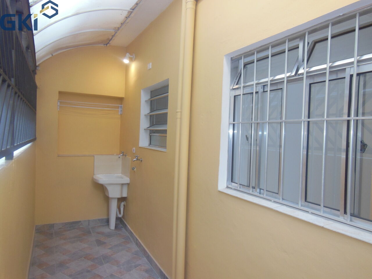 Casa, 2 quartos, 42 m² - Foto 1