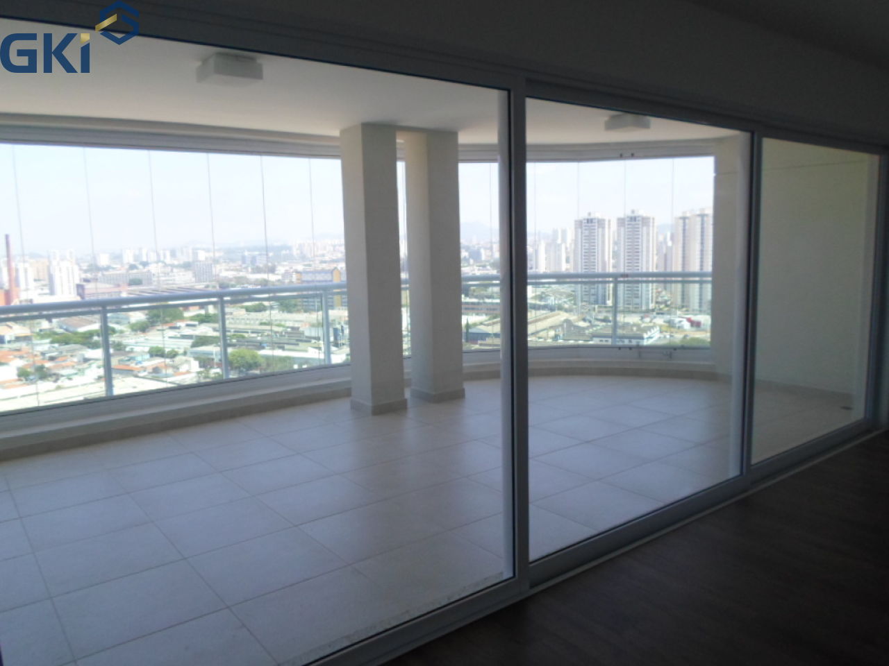 Apartamento, 4 quartos, 241 m² - Foto 2