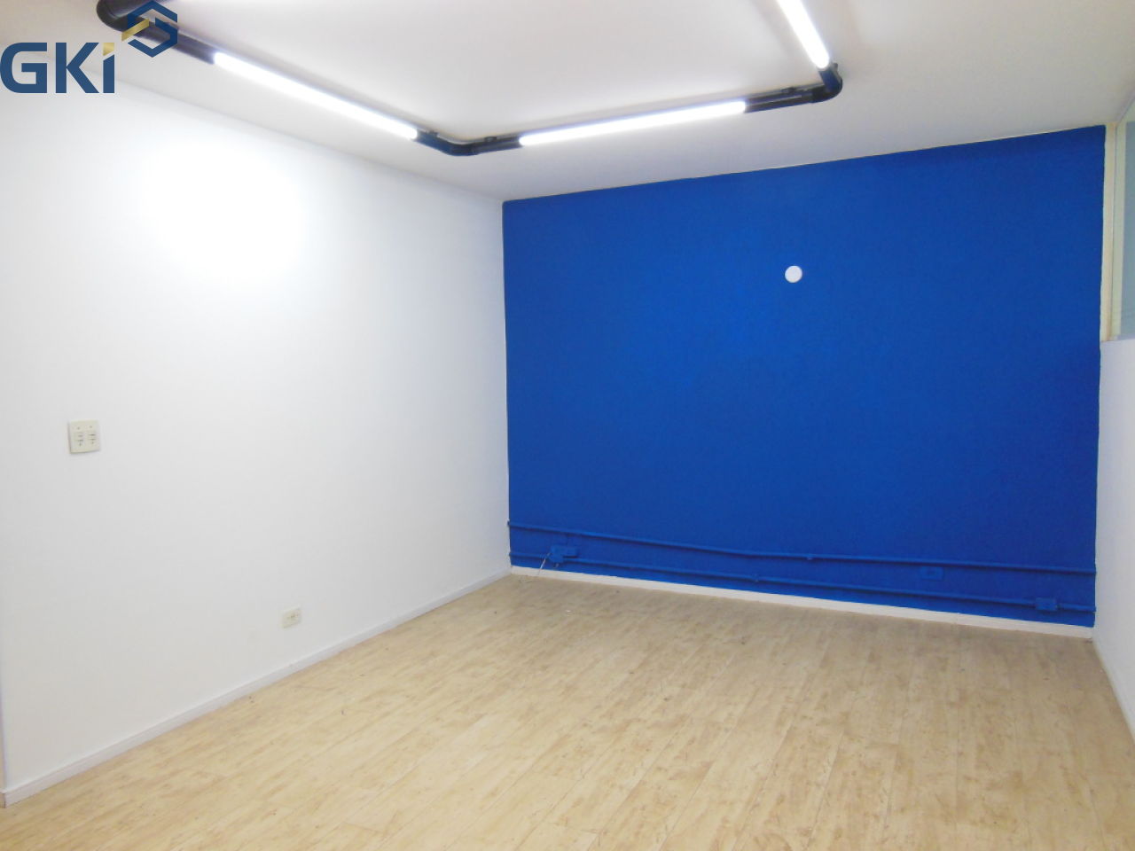 Prédio Inteiro para alugar, 200m² - Foto 6