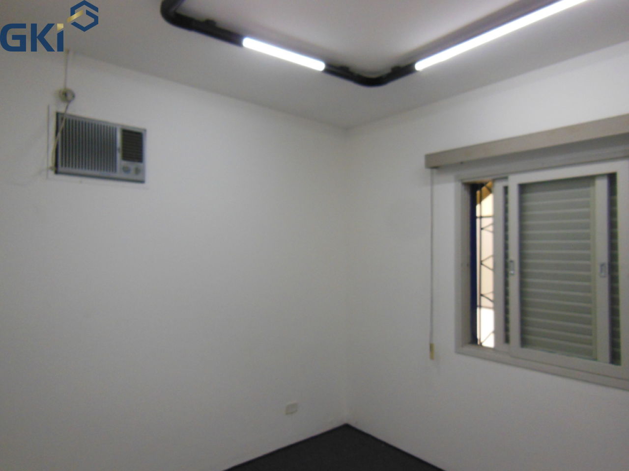 Prédio Inteiro para alugar, 200m² - Foto 19