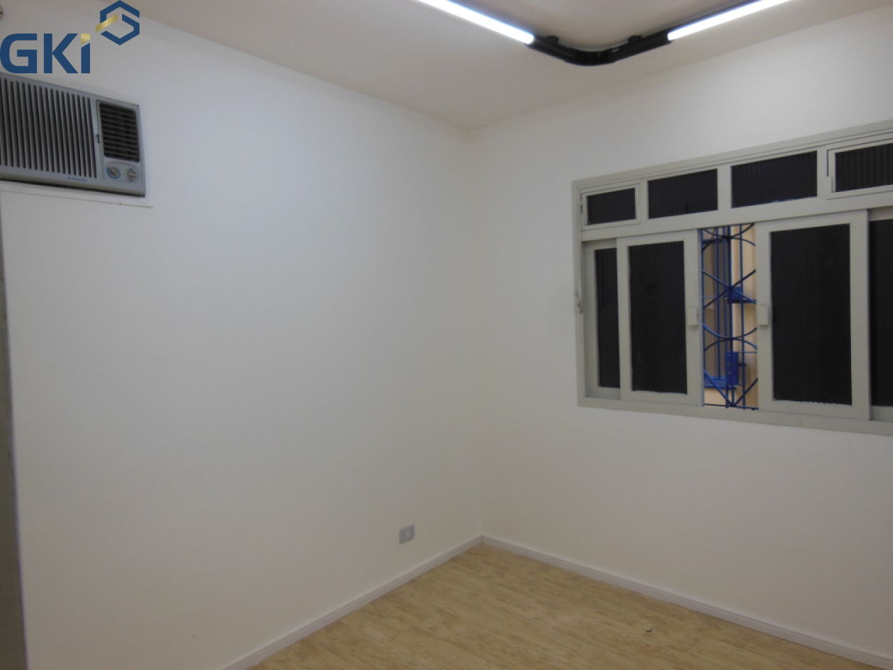 Prédio Inteiro para alugar, 200m² - Foto 9