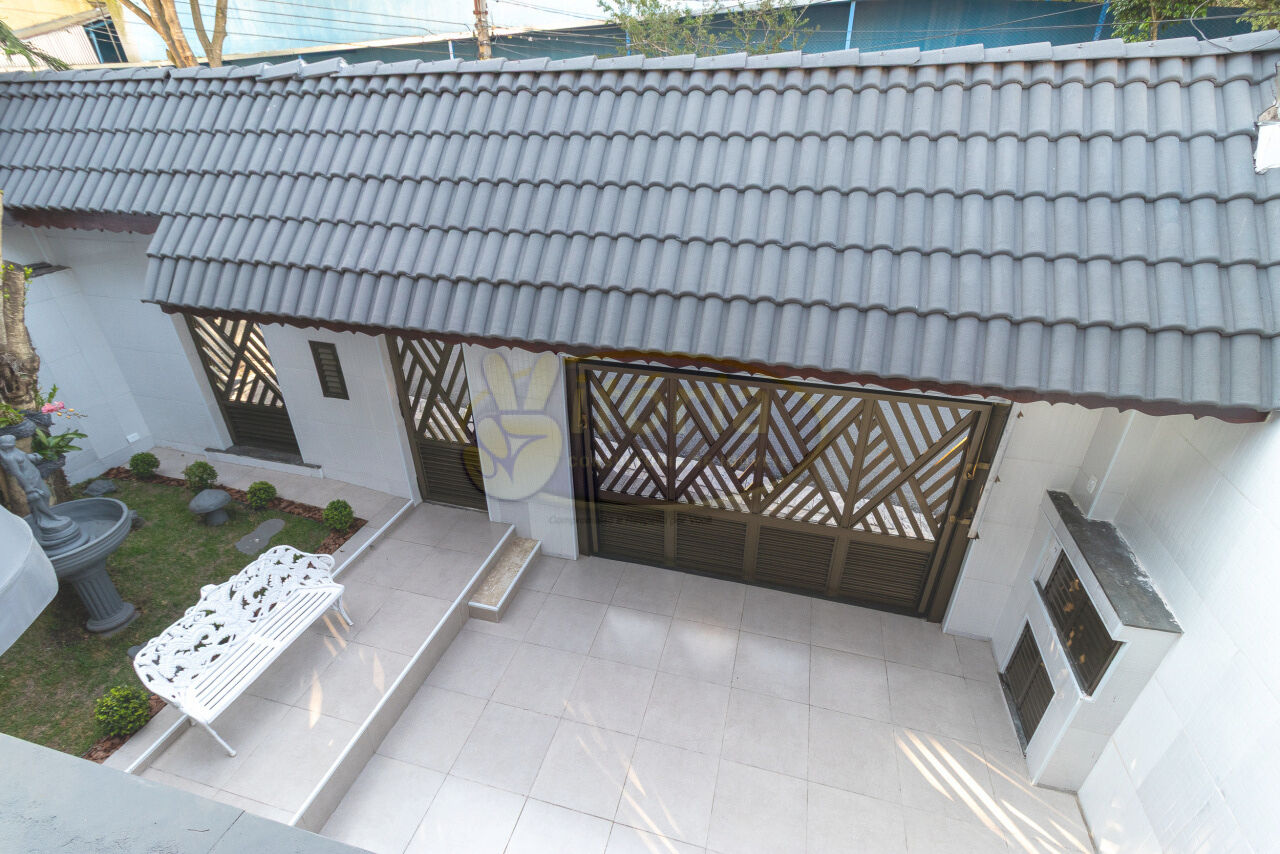 Sobrado para Locação - Centro