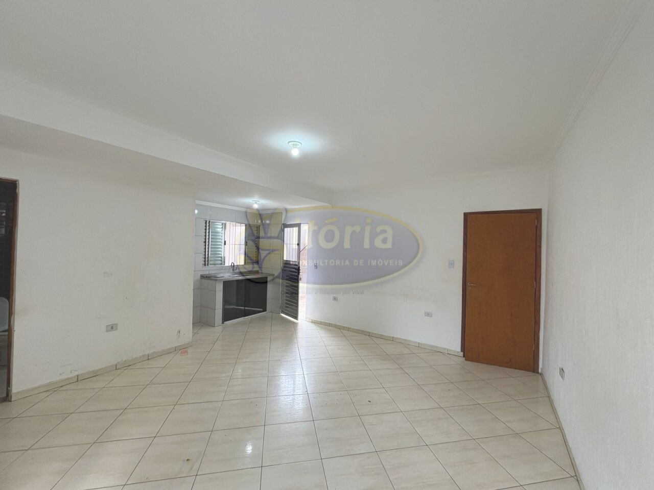 Casa Térrea para Locação - Montanhão