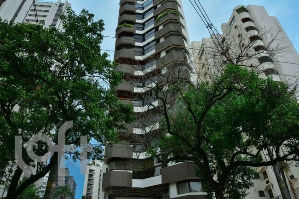 Apartamento para Venda - Moema