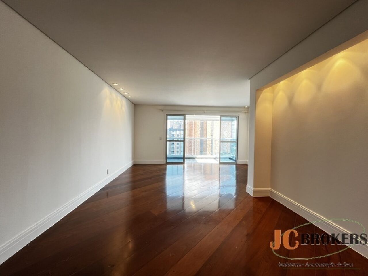 Apartamento para Venda - MOEMA