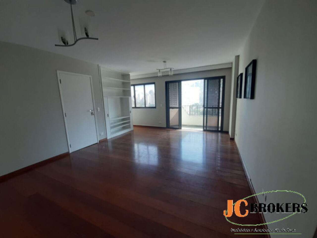 Apartamento para Locação - MOEMA