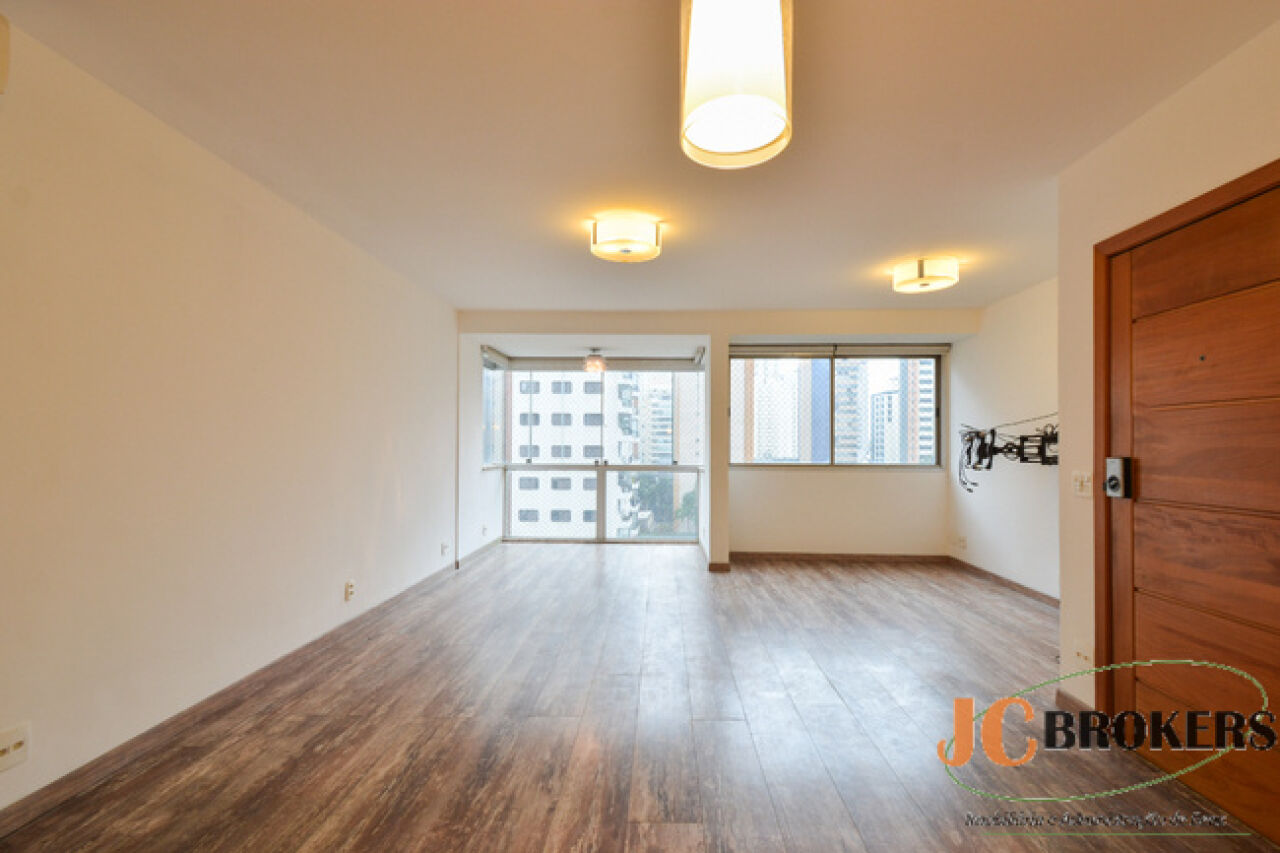 Apartamento para Venda - Moema