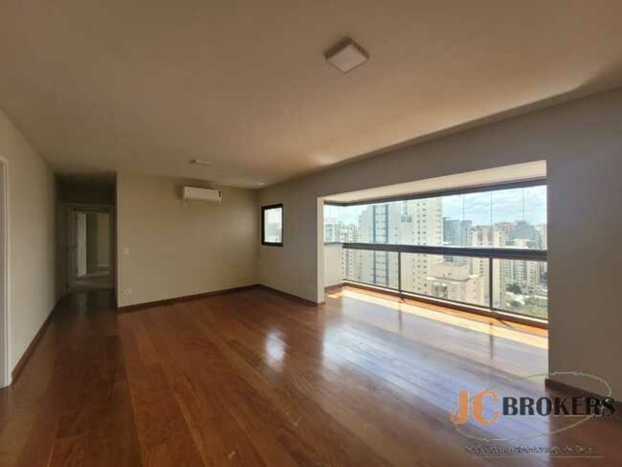 Apartamento para Venda - Moema