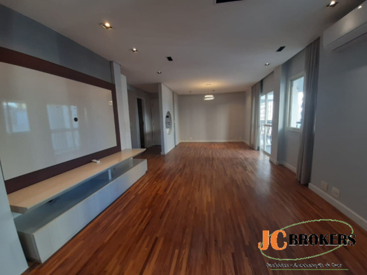 Apartamento para Locação - MOEMA