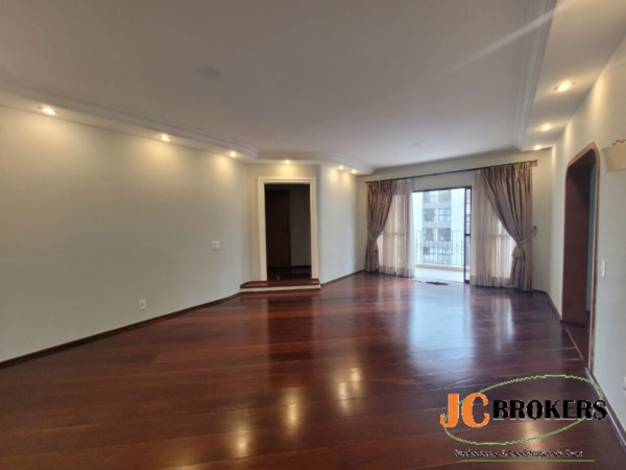 Apartamento para Locação - MOEMA