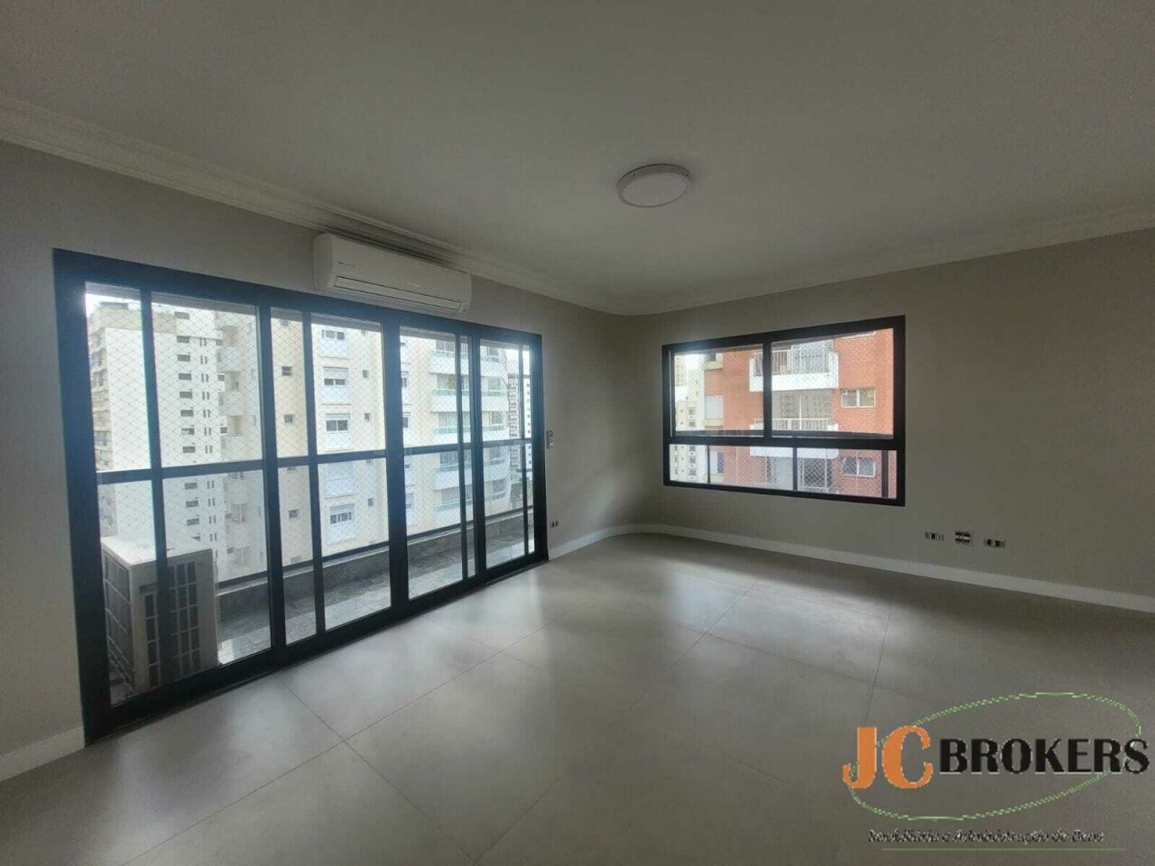 Apartamento para Locação - MOEMA