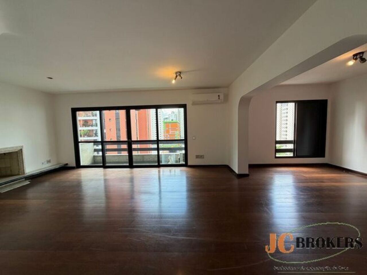 Apartamento para Locação - MOEMA