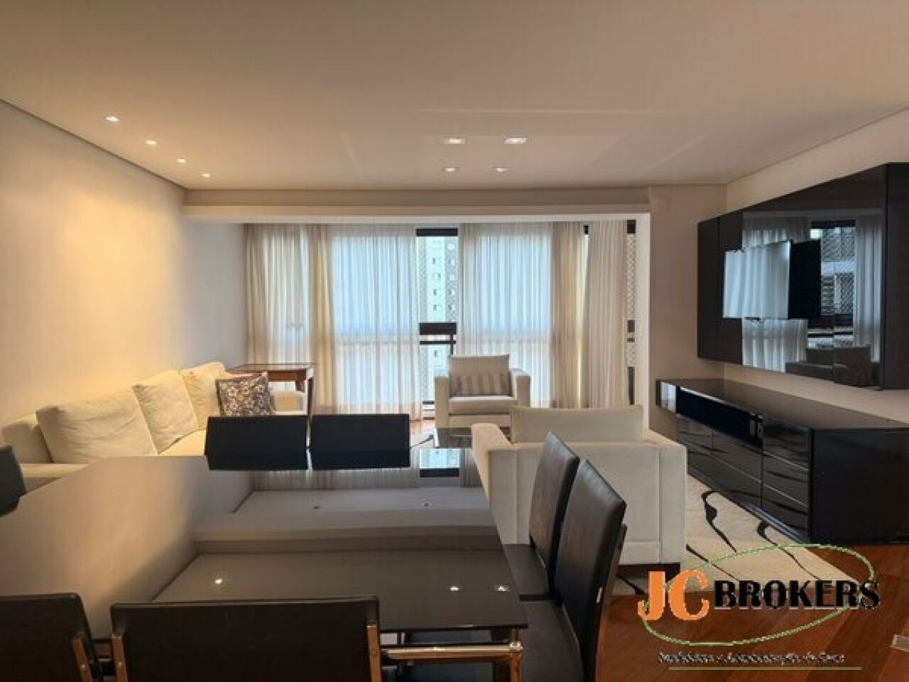 Apartamento para Locação - MOEMA