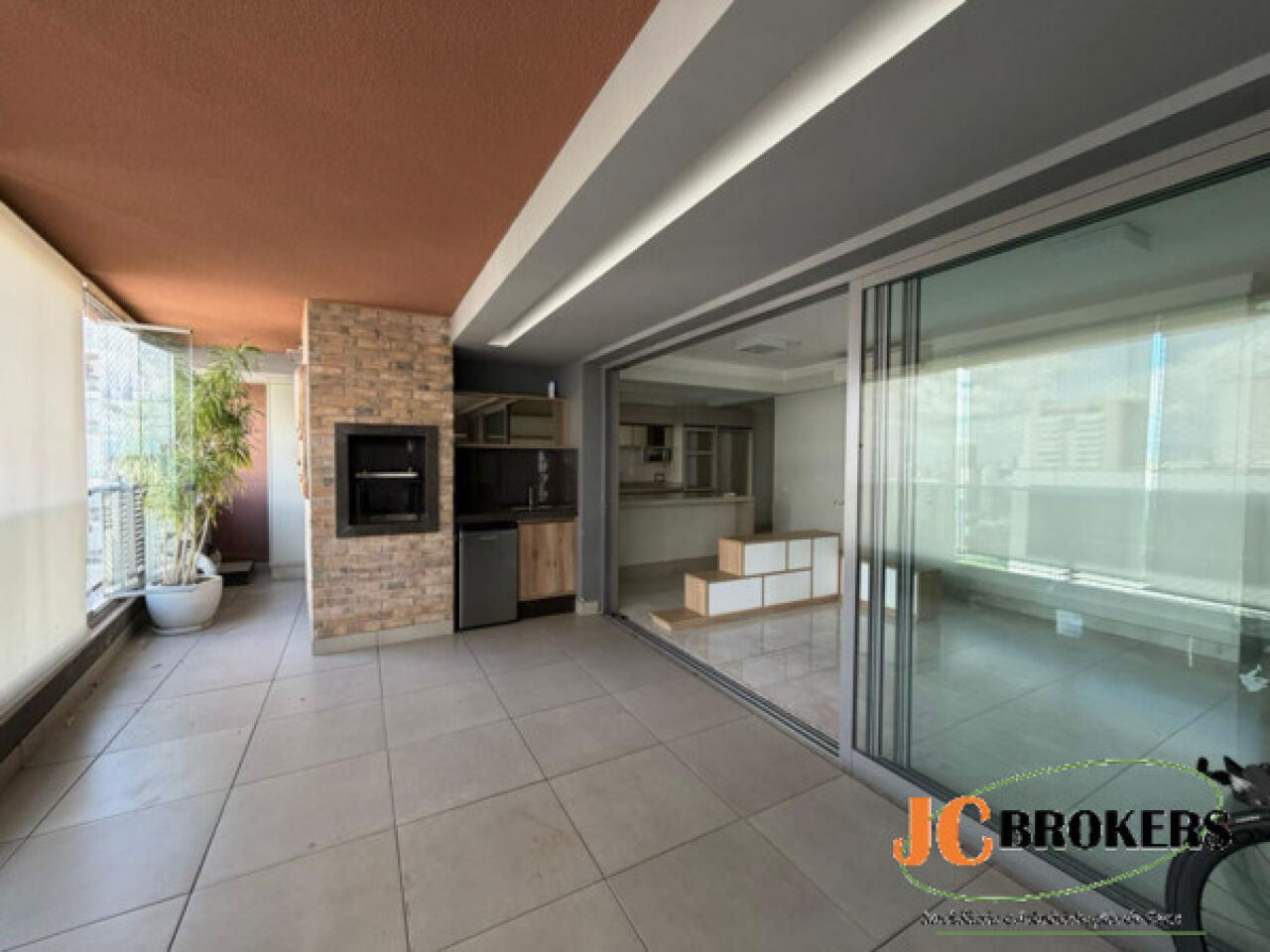 Apartamento para Venda - Cidade Monções