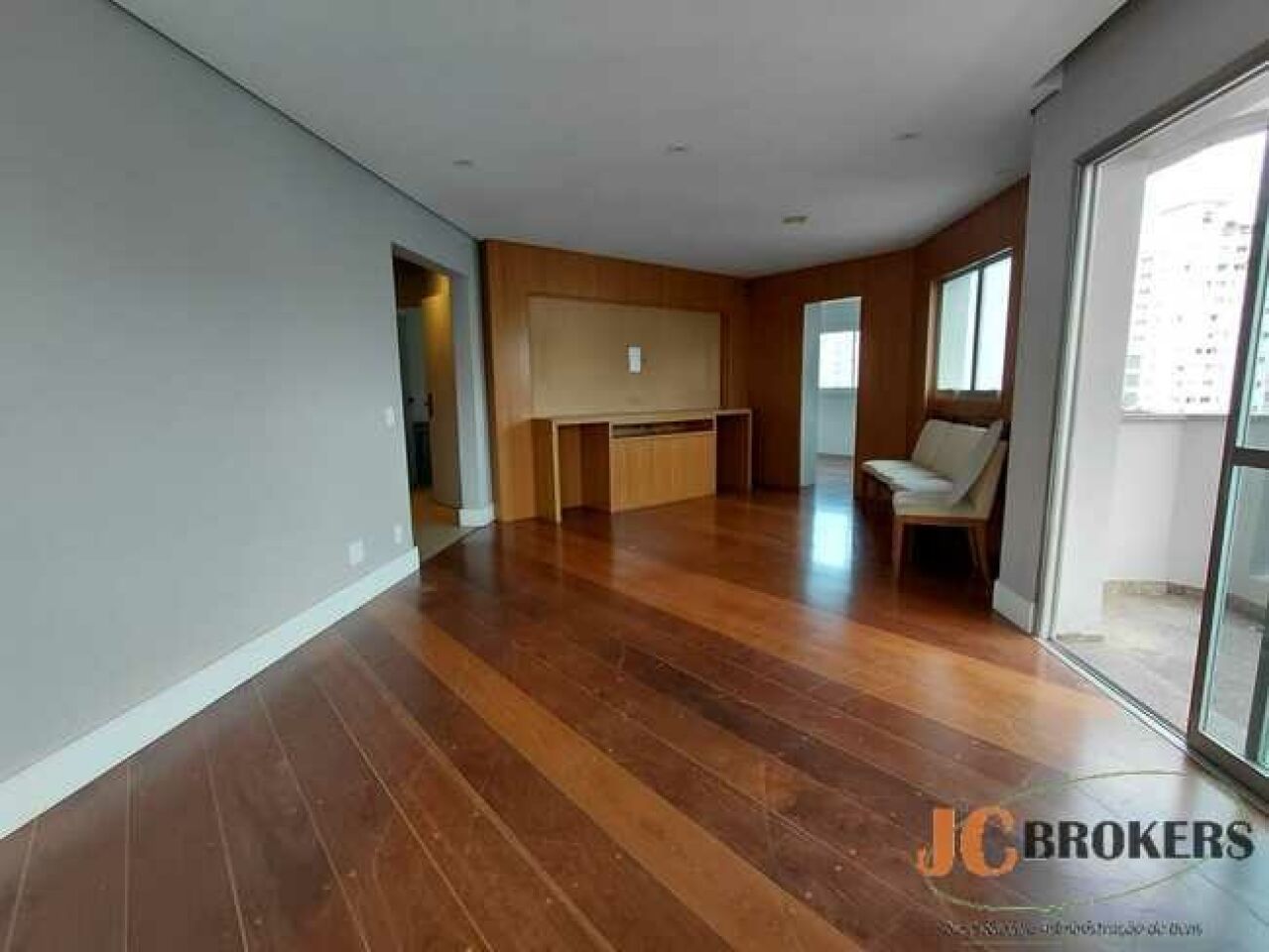 Apartamento para Venda - Moema
