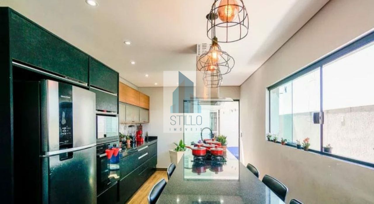 Casa Assobradada para Venda - Jardim Vila Formosa