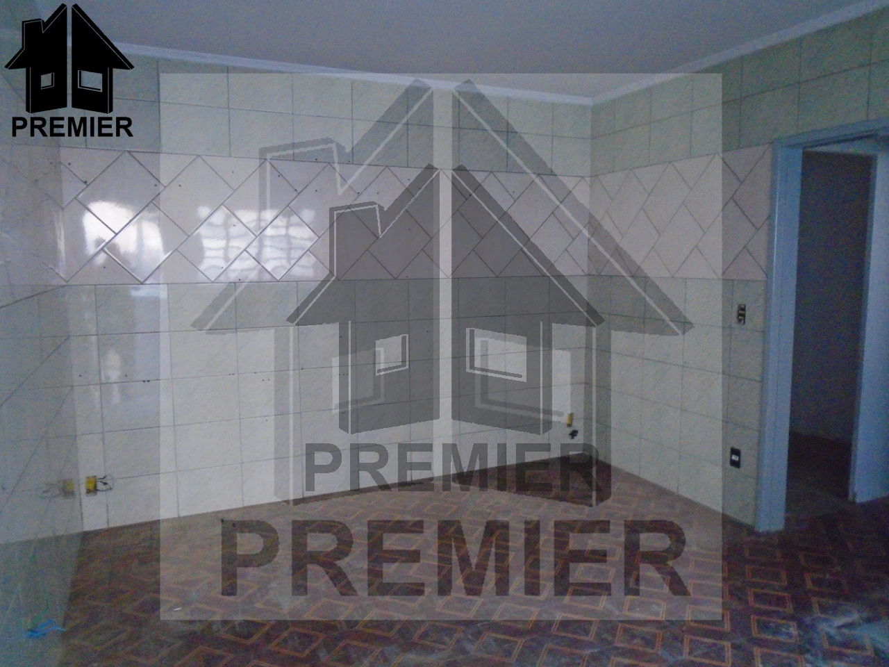 Casa de Vila para Locação - Jardim Guairaca