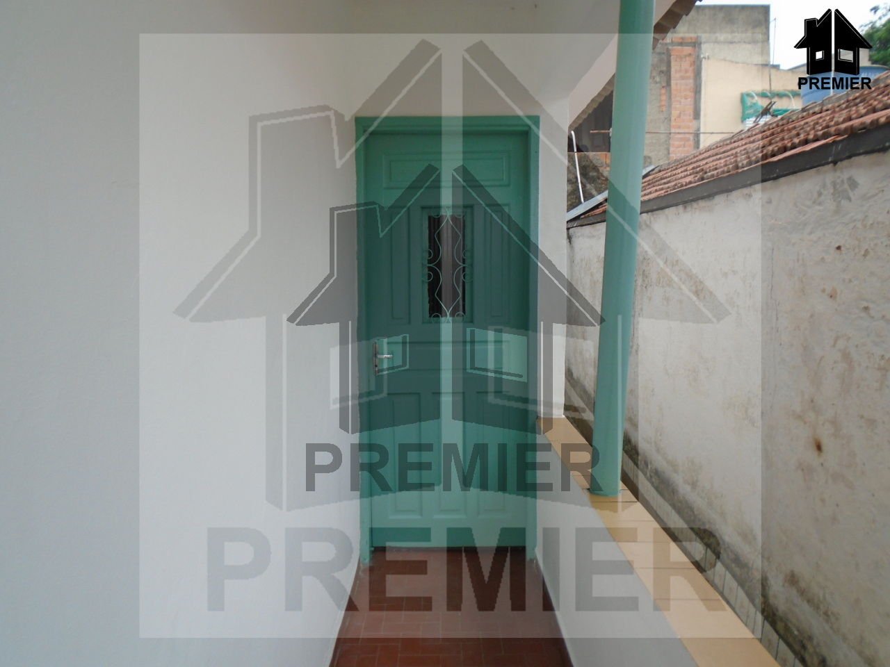 Casa de Vila para Locação - Jardim Guairaca