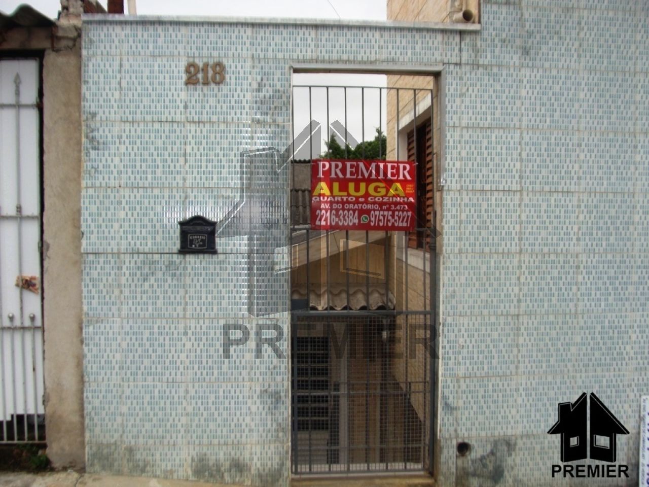 Casa de Vila para Locação - Vila Nhocune