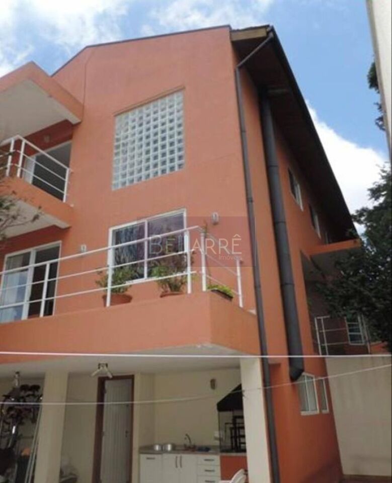 Sobrado para Venda - Instituto de Previdência