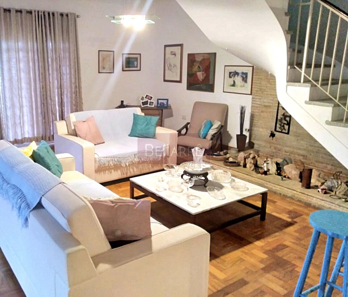 Sobrado para Venda - Caxingui