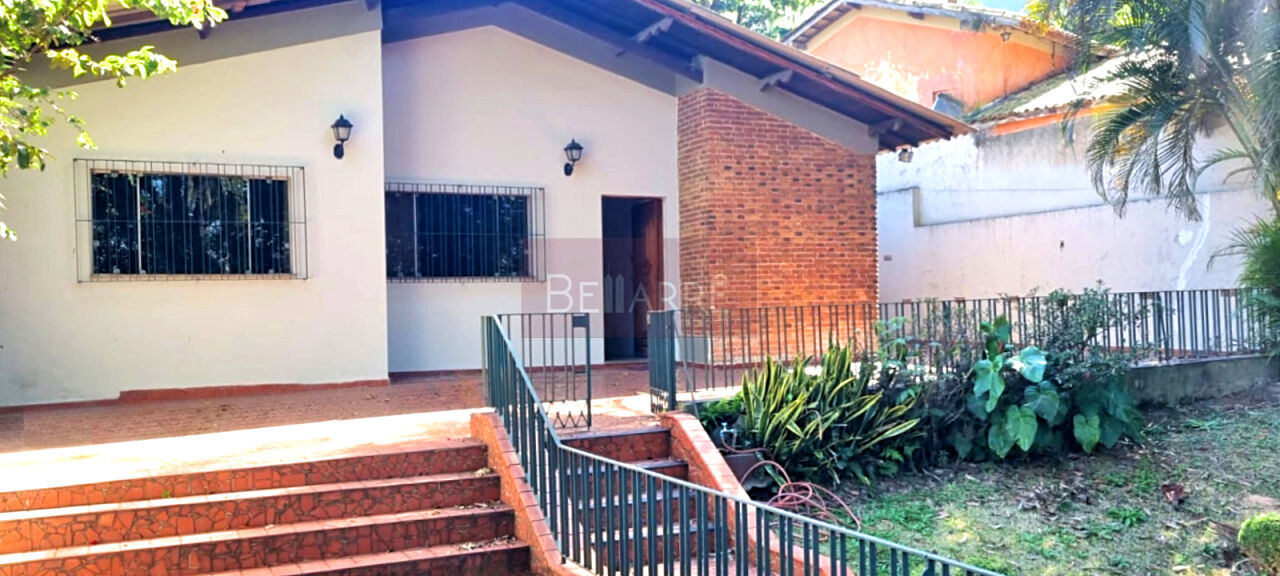 Casa Assobradada para Venda - Instituto de Previdência