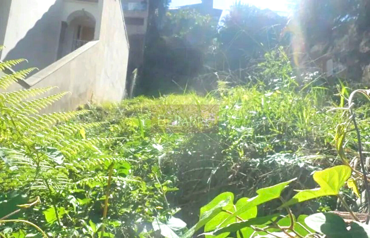 Terreno para Venda - Jardim Vitória Régia