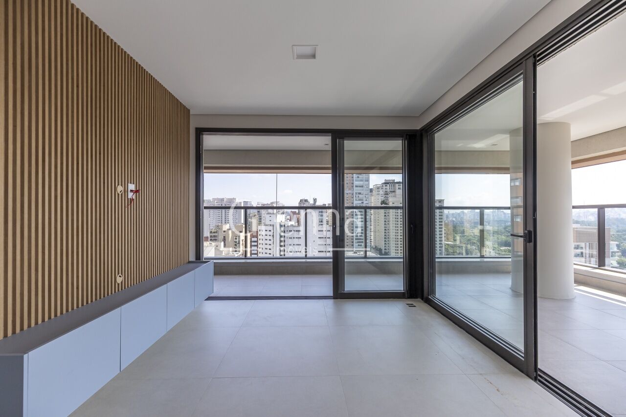 Apartamento para Venda - Moema