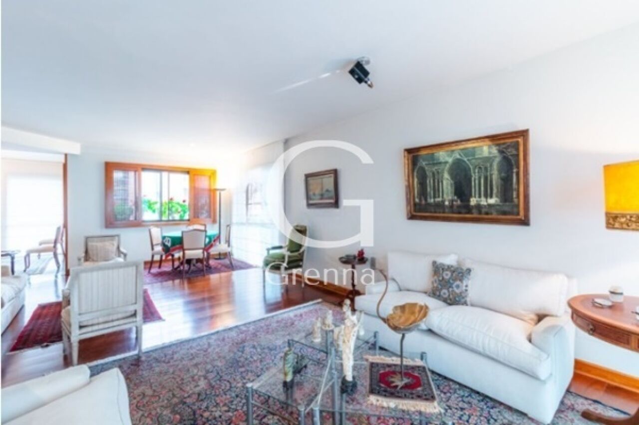 Apartamento para Venda - Moema