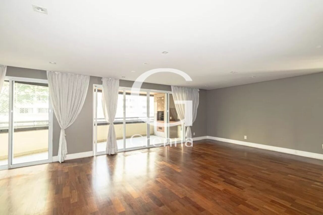 Apartamento para Venda - Moema