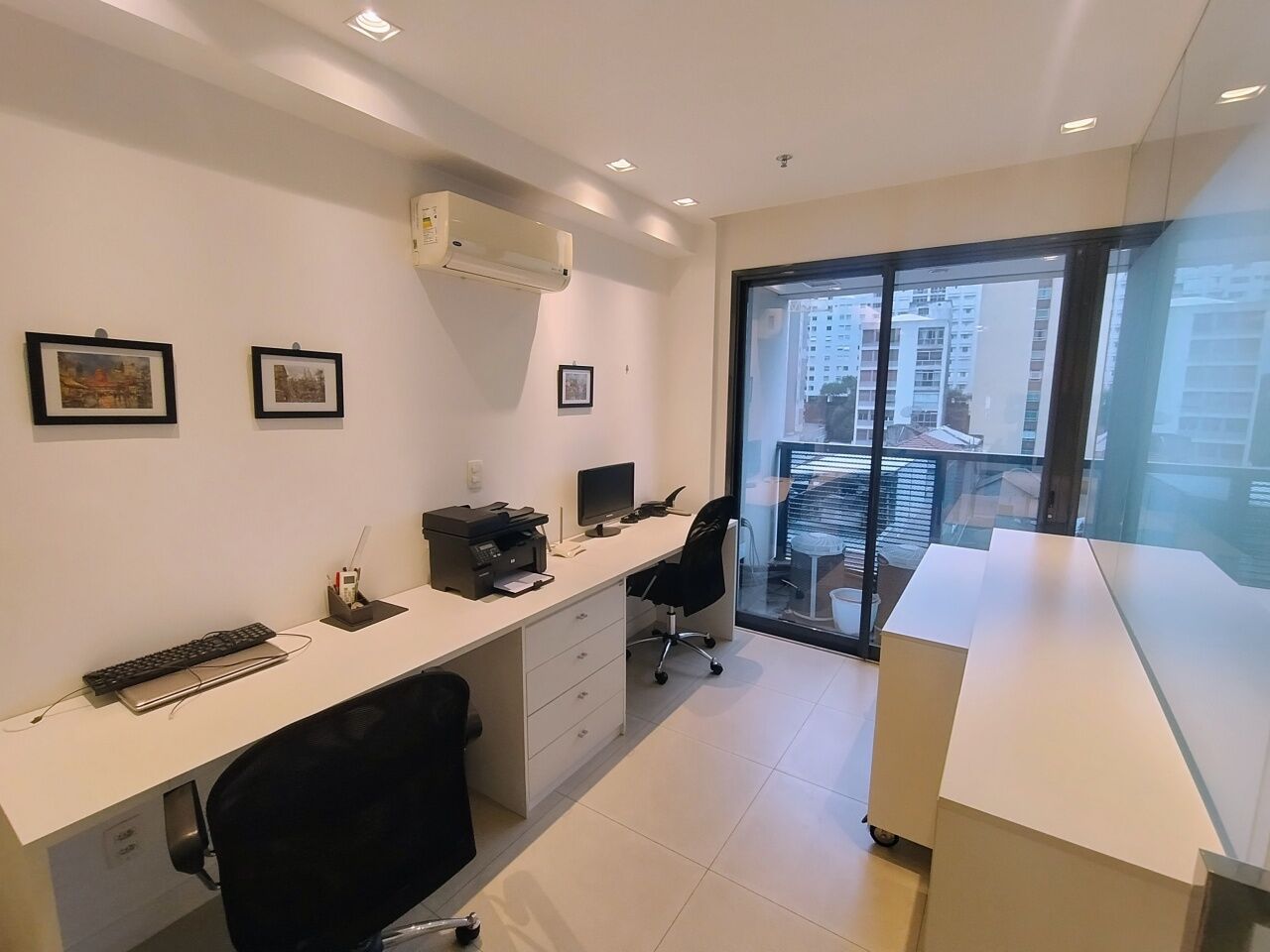 Conj. Comercial para Venda - CONSOLAÇÃO